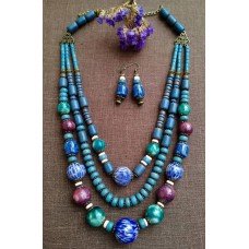 Necklace Korali of lampwork beads colourful 3 threads