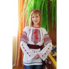 Embroidered blouse "Zoryana"