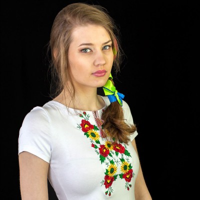 Embroidered t-shirt "Little Sunflower"