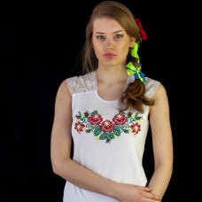 Embroidered t-shirt "Guipure Red"