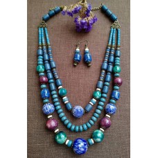 Necklace Korali of lampwork beads colourful 3 threads