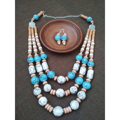 Necklace Patsyorka and earrings of ceramic beads turquoise/white 3 threads