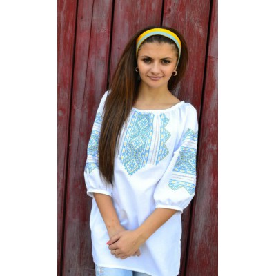 Embroidered blouse "Serenity"