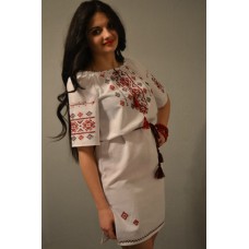 Embroidered dress "Precious Moments"