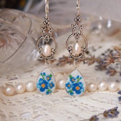 Earrings "Pearl Forget-me-not"