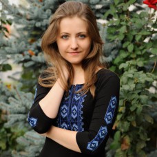 Embroidered t-shirt with 3/4 sleeves "Gutsul Ornament" blue on black