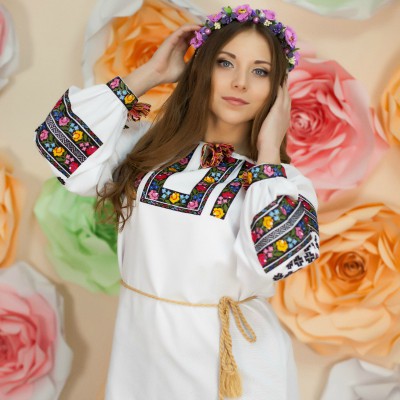 Embroidered blouse "Serene Beauty"